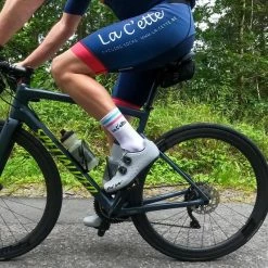 LA C'ETTE Hoge Witte Fietssok 'Gidon' 9 LA C'ETTE Hoge Witte Fietssok 'Gidon' -Regatta shop hoge witte fietssok gidon 3